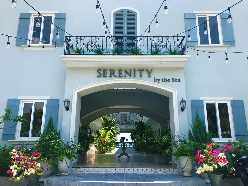 Serenity by the Sea — photo 10
